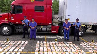 Policía Nacional ocupa más de 200 kilos de cocaína y detiene a cinco personas [upl. by Llerihs]