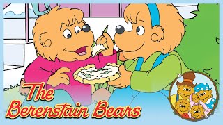 Berenstain Bears Papa’s Pizza The Female Fullback  Ep38 [upl. by Sinnaoi]