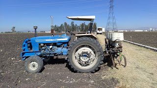 Fertilizando con adaptaciones para sepultar fertilizante antes de transplante de brócoli [upl. by Hahseram]