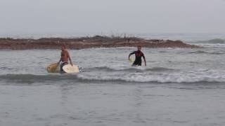 Il surf in Sicilia Costa sud Video Surf Agrigento San Leone scirocco ottobre 2016 [upl. by Elberfeld132]