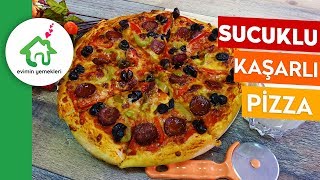 Sucuklu Kaşarlı Pizza Tarifi  Çıtır çıtır ev yapımı pizza Adan Zye tüm detaylarıyla [upl. by Nerat]