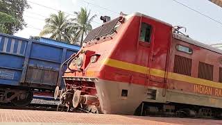 JAMALPUR HOWRAH EXPRESS ARRIVING BOLPUR SHANTINIKETAN [upl. by Morty]