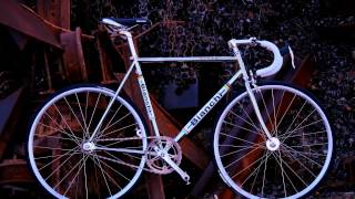 BianchiStore PISTA steel  URBAN FIXED GEAR [upl. by Znieh977]