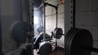 405 lbs bench for a single 194 motivation 300lbs highbarsquat kg cutweight lifthard [upl. by Had]