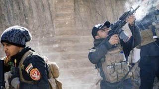 Iraqi Counterterrorism forces reach Tigris River for first time in battle for Mosul [upl. by Ponzo56]