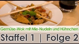 GemüseWok mit MieNudeln und Hühnchen [upl. by Beesley]