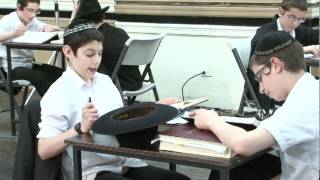 Yeshiva Lubavitch Forest Hills NY [upl. by Bensky418]