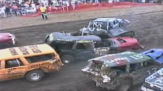 London Ohio Outlaw Jeff Brown demolition derby [upl. by Nesila560]