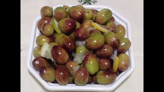 طريقة تحضير الزيتون المشقوق من المطبخ المغربي مع ربيعة Olives Recipes [upl. by Gerhard528]