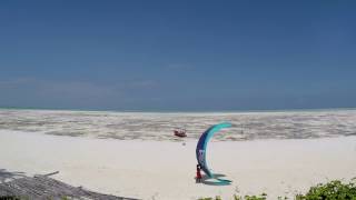 Грандиозный прилив высотой 47м на острове Занзибар Tide on the island of Zanzibar 4K [upl. by Llenrac]