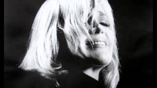 Hildegard Knef amp Extrabreit Für Mich Soll´s Rote Rosen Regnen [upl. by Enelhtak]