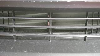 Prius PHV 2017 grill shutters [upl. by Spears]