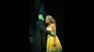 Idina Menzel INSANE Defying Gravity 61003 San Francisco [upl. by Hemphill]