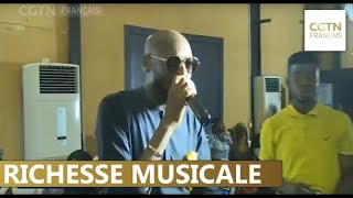 2Baba un artiste nigérian ambitieux qui fait honneur à la musique contemporaine [upl. by Fitalludba]