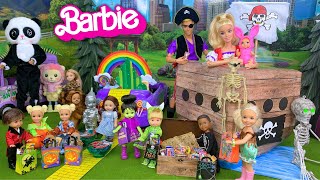 Barbie amp Ken Doll Family Halloween Trunk or Treat Story [upl. by Roz]