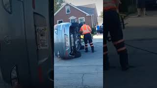 hit parked car tow truck driver had to flip it and reverse itforyou foryourpage focar carcrash [upl. by Ettesoj]