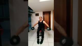 Elevaciones laterales con mancuernas💯🏋‍♂️💪shorts fitness viralvideo motivation discipline [upl. by Schoenburg]