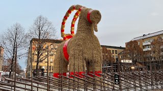 The Gavle Goat 2021  The world’s largest straw goat [upl. by Rockey]