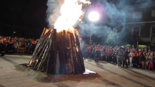 Foguera de San Xuan Mieres 2013 Inicio [upl. by Ikcir]