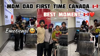 MOM DAD FIRST TIME CANADA 🇨🇦❤️ Canada vdia nhi lgya🫣Toronto island ferry ⛴️ 🇨🇦enjoy youtube [upl. by Lumpkin]