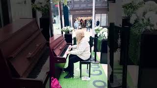 Boogie Woogie Stomp at Glasgow Central Stationpublicpiano [upl. by Drahsar163]