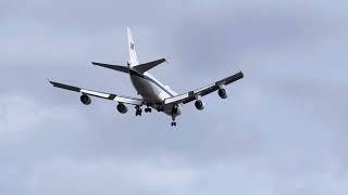 Doomsday Plane Air Force on approach to WrightPatterson AFB in Dayton Ohio airforce doomsday [upl. by Ehcadroj178]