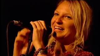 Zero 7  Somersault Featuring Sia  Glastonbury 2004 [upl. by Kcirtap]