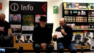 Francesco De Gregori e Checco Zalone a quotla Feltrinelliquot di Bari Pt1 [upl. by Driskill]