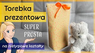 Jak zapakować prezent o NIETYPOWYM kształcie Torebka prezentowa papierowa krok po kroku [upl. by Dorri977]