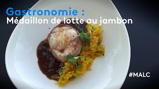 Gastronomie  médaillon de lotte au jambon [upl. by Humpage]