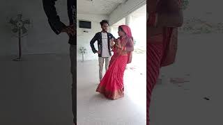 Patari kamriya jingi bhar rahi a Raja ji shorstvideos [upl. by Nicolella]