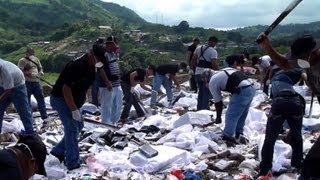 Panamanian police destroy 47 tons of drugs [upl. by Akimad]