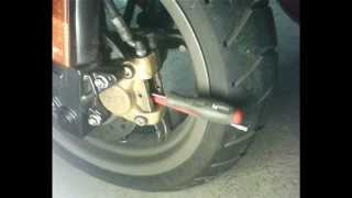 aprilia 2003 sr 50 ditech front brake pads change [upl. by Cima]