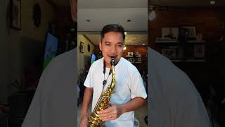 Stock mouthpiece VS Metal mouthpiece howtoplaysaxophone saxophone altosax [upl. by Henke]