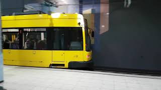 RuhrBahn NF1 Linie 107 Einfahrt Rathaus Essen [upl. by Gnurt476]