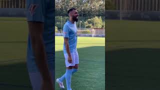 El EMOTIVO MOMENTO de BORJA IGLESIAS en su presentación con el CELTA [upl. by Enitnelav]