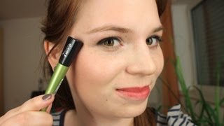 Quick Tipp Eyeliner korrigieren amp haltbar machen [upl. by Aiepoissac]