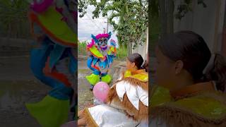 A este niño le encanta el carnaval 🎭🤣🎈🦹‍♀️🎊 carnaval carnavalbonao fiesta shorts humor [upl. by Streeter]