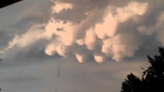 ÉTRANGE NUAGE ET CECI EST LE 07062015 DURER 10 MN [upl. by Llerol]