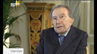 Giulio Andreotti quotEuropa no tiene una política de inmigraciónquot [upl. by Golliner]