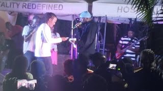 Eddy Kenzo Performing Bibaawo Balippila Boda At Mutundwe [upl. by Ahsiekan]