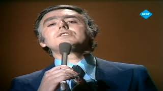 Eurovision 1976 – Portugal – Carlos do Carmo – Uma flor de verde pinho [upl. by Smalley]