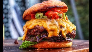 Hand chopped RIBEYE BURGER with pico de gallo  english Grill and BBQRecipe  0815BBQ [upl. by Allimaj]