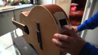 GREFF 1850  installation dun piezo sur une guitare classique [upl. by Llenahs]