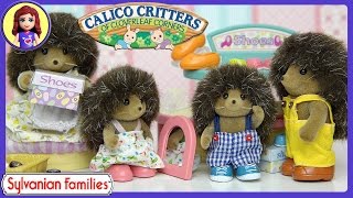 Sylvanian Families Calico Critters Hedgehog Family Review and Play in Shoe Store  Kids Toys [upl. by Fauman]