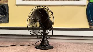 Emerson 12quot Table Fan Model 77646AS [upl. by Nolyarb367]