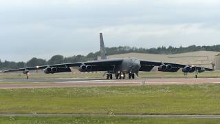 B52 bombers stay in England after RIAT See one take off and return to base 🇺🇸 🇬🇧 [upl. by Alodee]