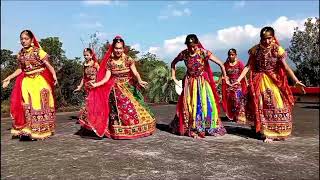 Rangeelo Maro dholana latest new dance video [upl. by Ettevi642]