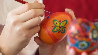 Holy Thursday highlights Orthodox Easter egg tradition [upl. by Dlaner]