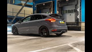 Ford Focus ST MK35 Pops and crackles with Stratified tune Full Milltek exhaust and Cobb Accessport [upl. by Prunella]